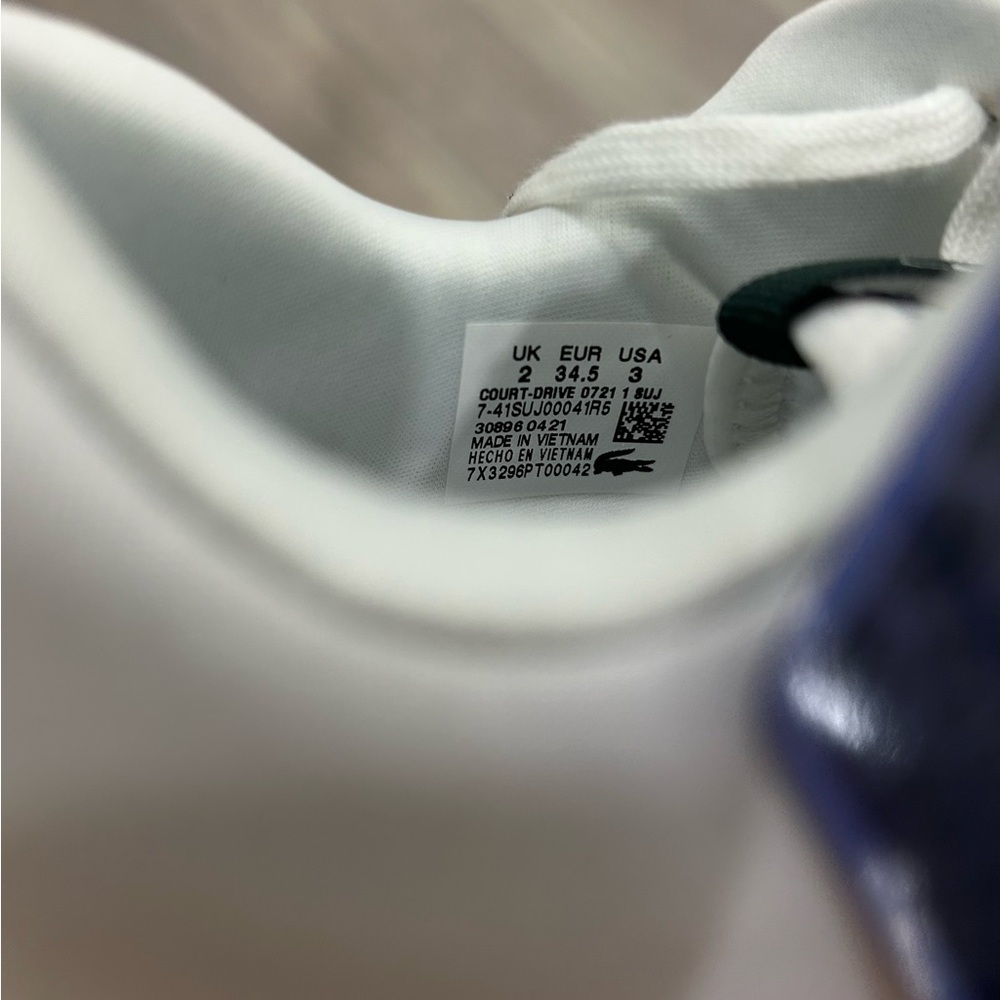 Lacoste White Casual Sneakers - Picture 6 of 7